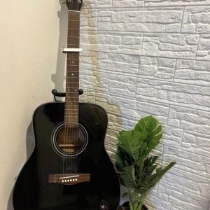 Guitare Yamaha