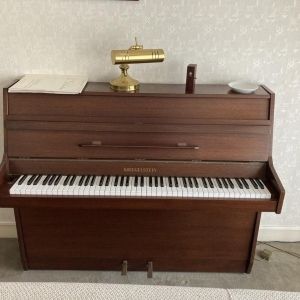 Piano droit Kriegelstein