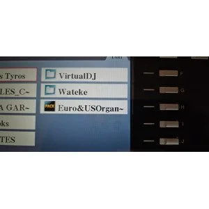 TECLADO PROFESIONAL TYROS 4