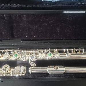 Flûte traversière Yamaha 212