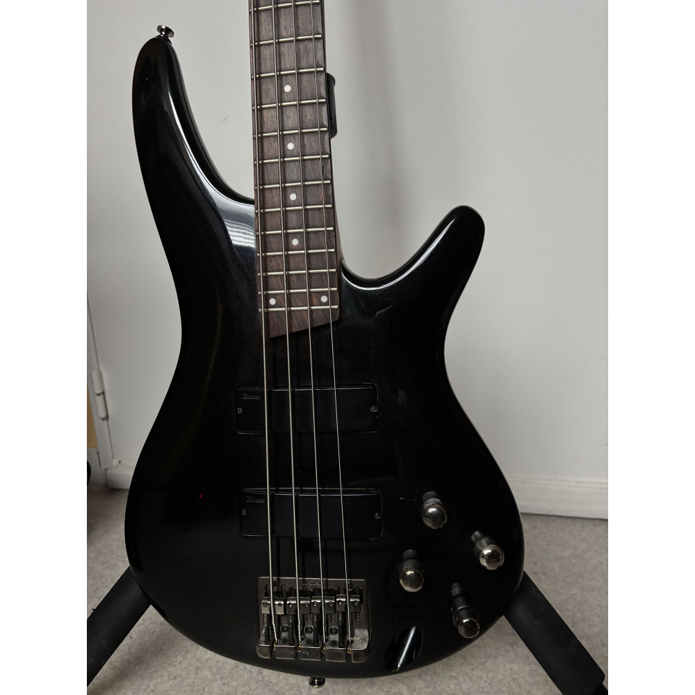 Ibanez SR300