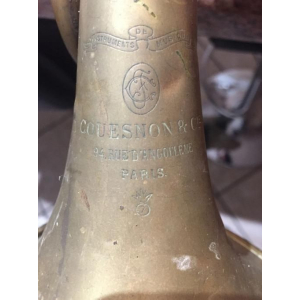 Couesnon Clairon de cavalerie vintage en laiton de 1900