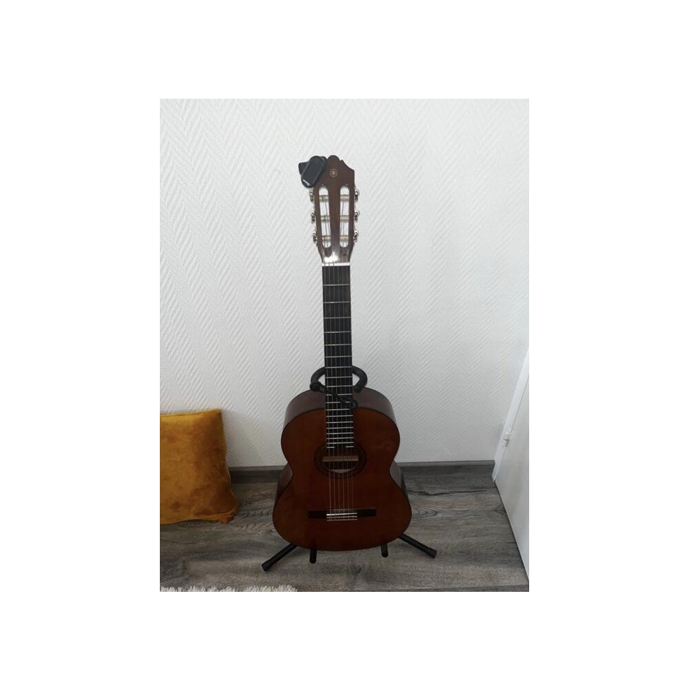 Yamaha Guitare C40