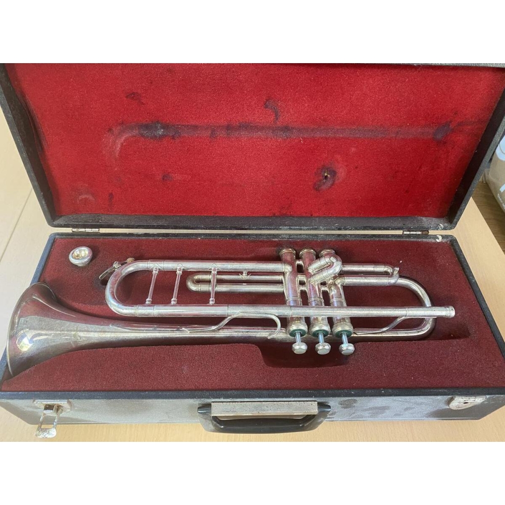 Dolnet Paris Universal Trumpet