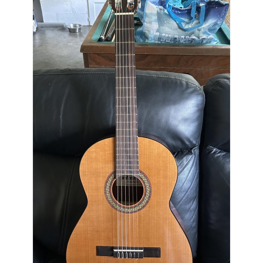 Admira Malaga Guitar
