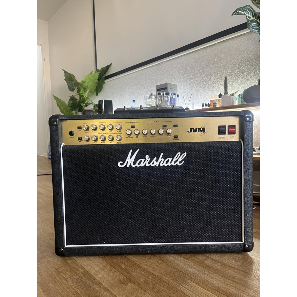 Marshall JVM 210C