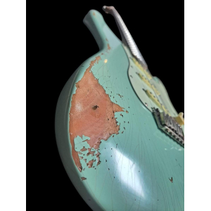 Stratocaster surfgreen relic ( partcaster )