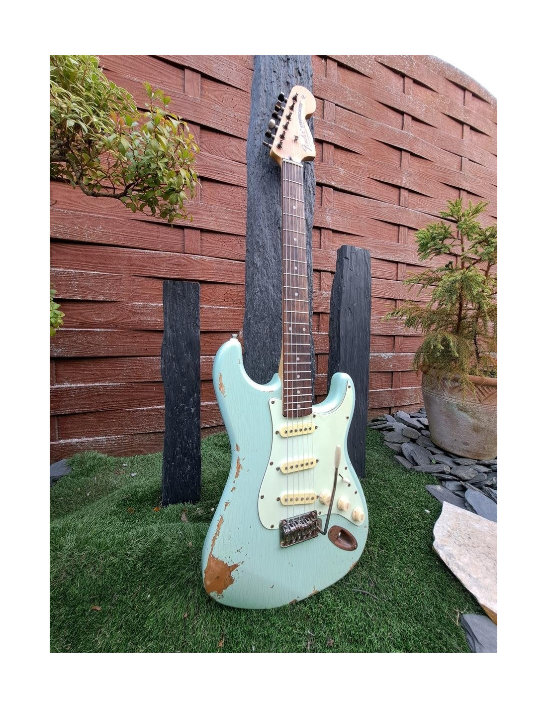 ★SurfGreen Relic Multilayer Stratocaster Surfgreen Relic Stratocaster (partcaster)