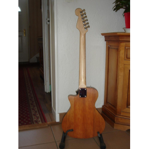 JLC Rustic Oak Guitarra