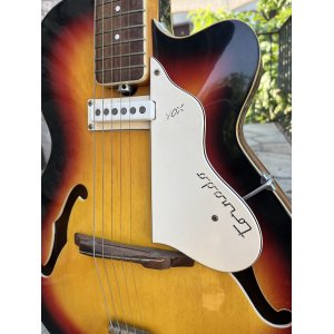 Sold - Vox Tornado V247