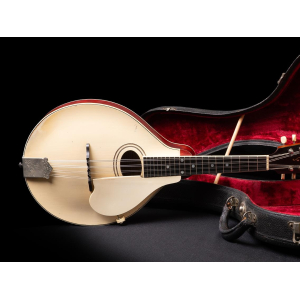Gibson Mandolin A3 1919 - Ivory