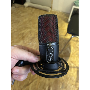El Tecurs Micro USB es un micrófono de condensador ideal para grabaciones de alta calidad. Gracias a su conexión USB, es muy 