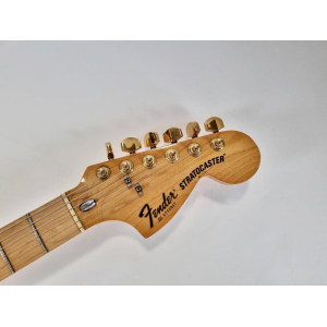 Fender Stratocaster con mástil de 3 tornillos, diapasón de arce