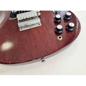 Gibson SG Special "Large Guard" con Vibrola