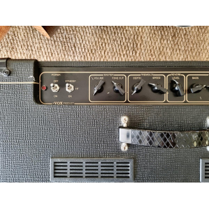Vox AC15C1 Custom Combo de guitarra de 15 vatios y 1x12" de 2 canales