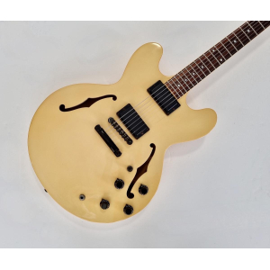 Gibson ES-335 Showcase