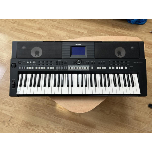 Yamaha Teclado PSR S650