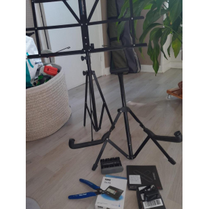 Almanza 435 es una guitarra clásica excepcionalmente construida con una combinación perfecta de artesanía tradicional y 