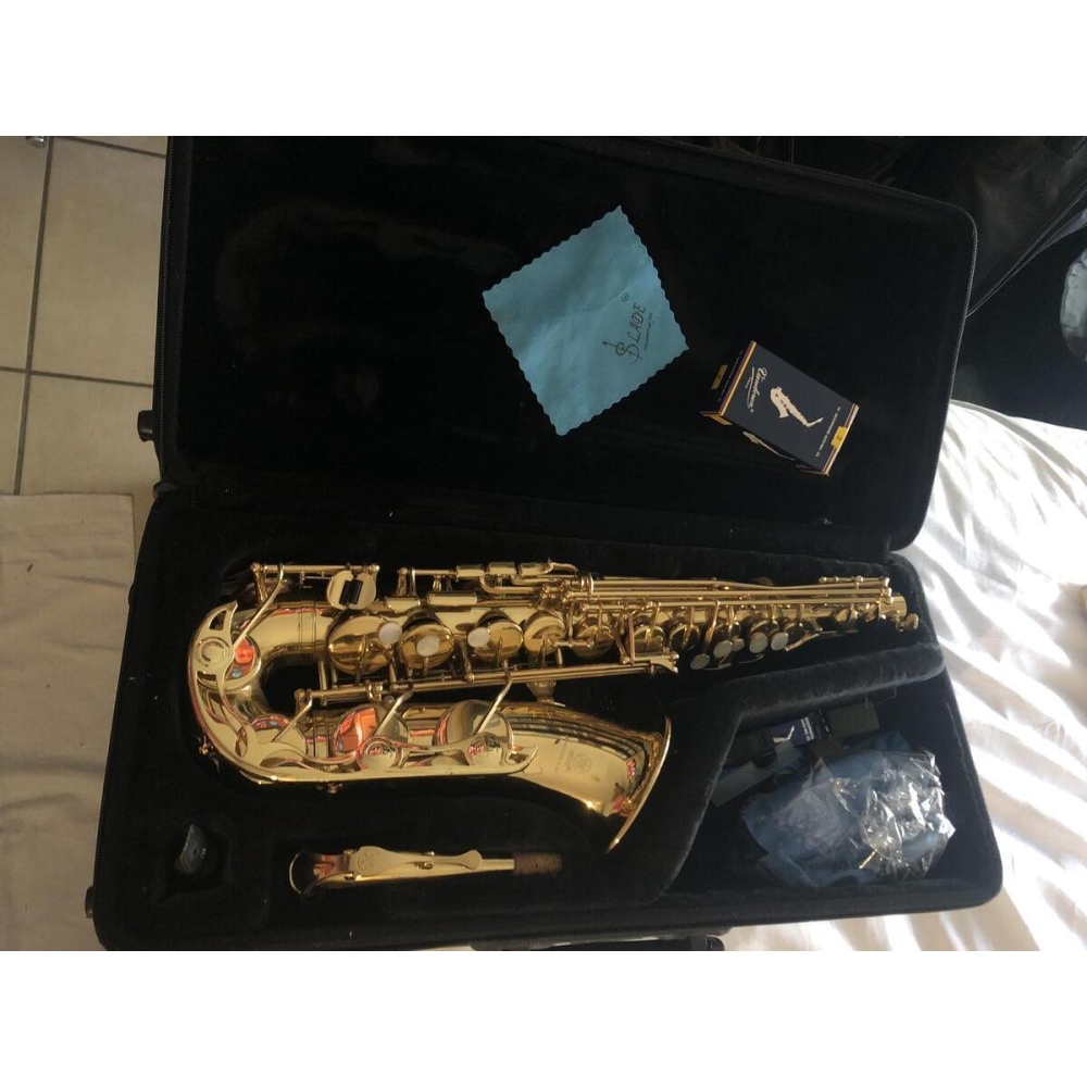 Yamaha YAS275 - saxofón alto