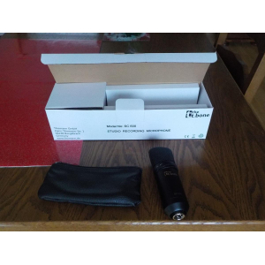 El T-BONE SC600 Micro Studio es un micrófono de estudio de alta gama diseñado para capturar con precisión los sonidos de 