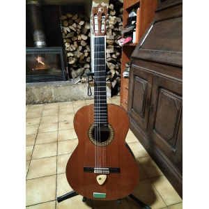 ALHAMBRA 4P classical guitar