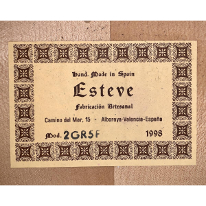 Esteve Flamenco Classical Guitar 2GR5F from 1998