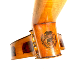 Cistro del Entlenbuch (Halszither suiza) de la década de 1850