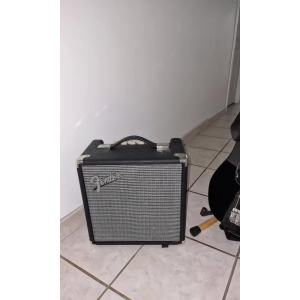 Fender 5-String Bass and Amplifier