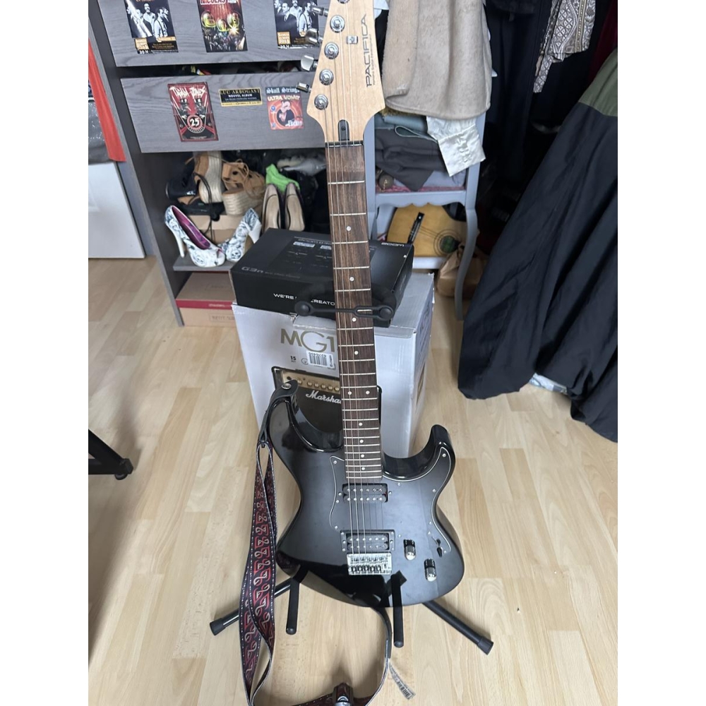 Yamaha Electric Guitar and Accessories