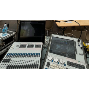 Avolites console Quartz et Wing