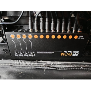 Multi-brand complete pedalboard