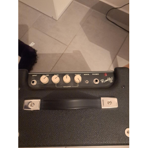Eagletone basse gaucher + ampli Fender + Korg Volca