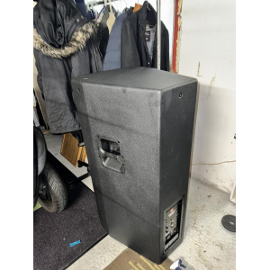 JBL PRX800 sound reinforcement speaker