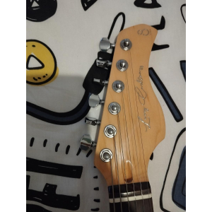 Larry Carlton S3 VWH RN (Vintage White)