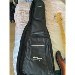 Bajo eléctrico Jm Forest