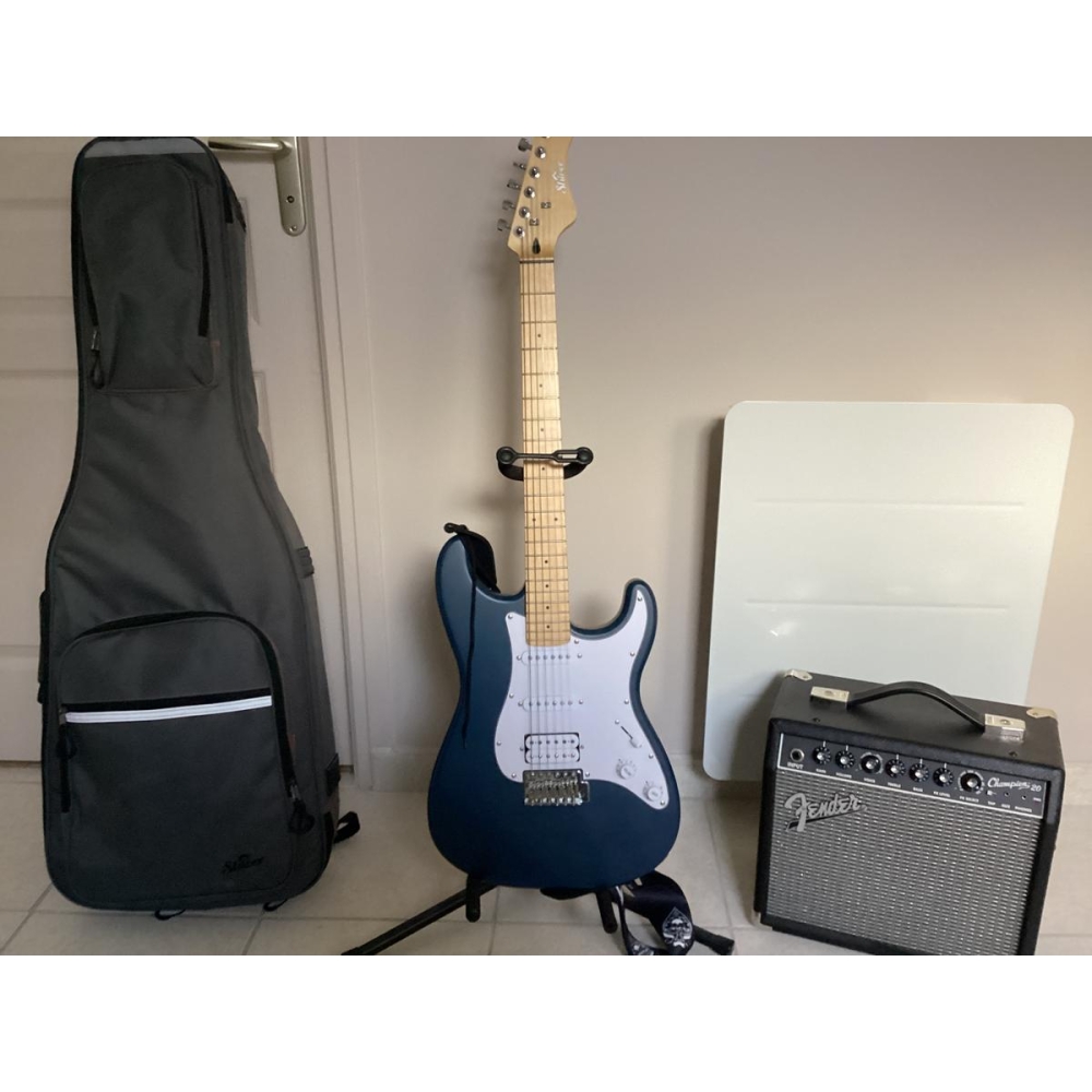 Shiver electric guitar + Fender amplifier