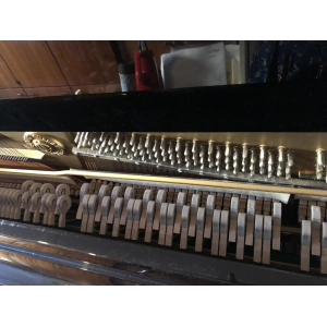 Young Chang piano droit acoustique semi-pro noir laqué