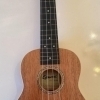 Ukulélé Soprano tout neuf uk-07