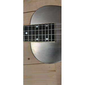 Gold Tone Resouke Concert