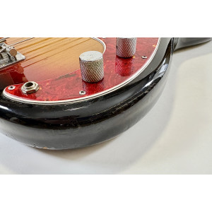 Fender Precision Bass 1997-1998 Sunburst crafted in Japan