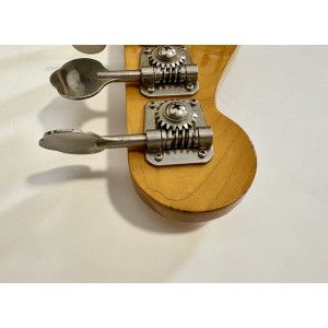 Fender Precision Bass 1997-1998 Sunburst crafted in Japan