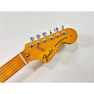 Fender Stratocaster ST-72 Vintage White 1993-1994 made in Japan