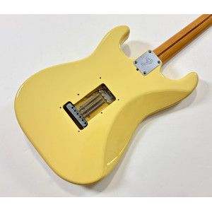 Fender Stratocaster ST-72 Vintage White 1993-1994 made in Japan