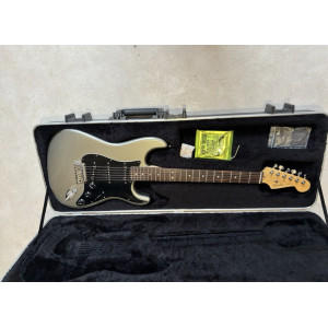 Fender American Deluxe Stratocaster® 2010