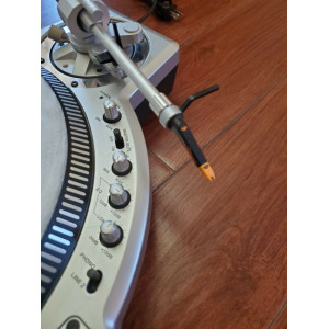 Vestax QFO 1st Generation W / Ortofon