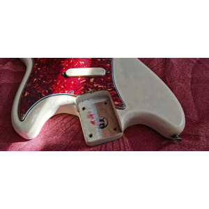 Fender Musicmaster 1963 serie L   made in USA vintage avec house fender