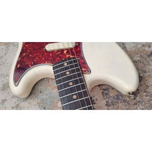 Fender Musicmaster 1963 serie L prè CBS  made in USA vintage avec house guitare Fender noir