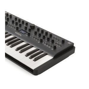 Modal Electronics Argon8 (37 teclas)