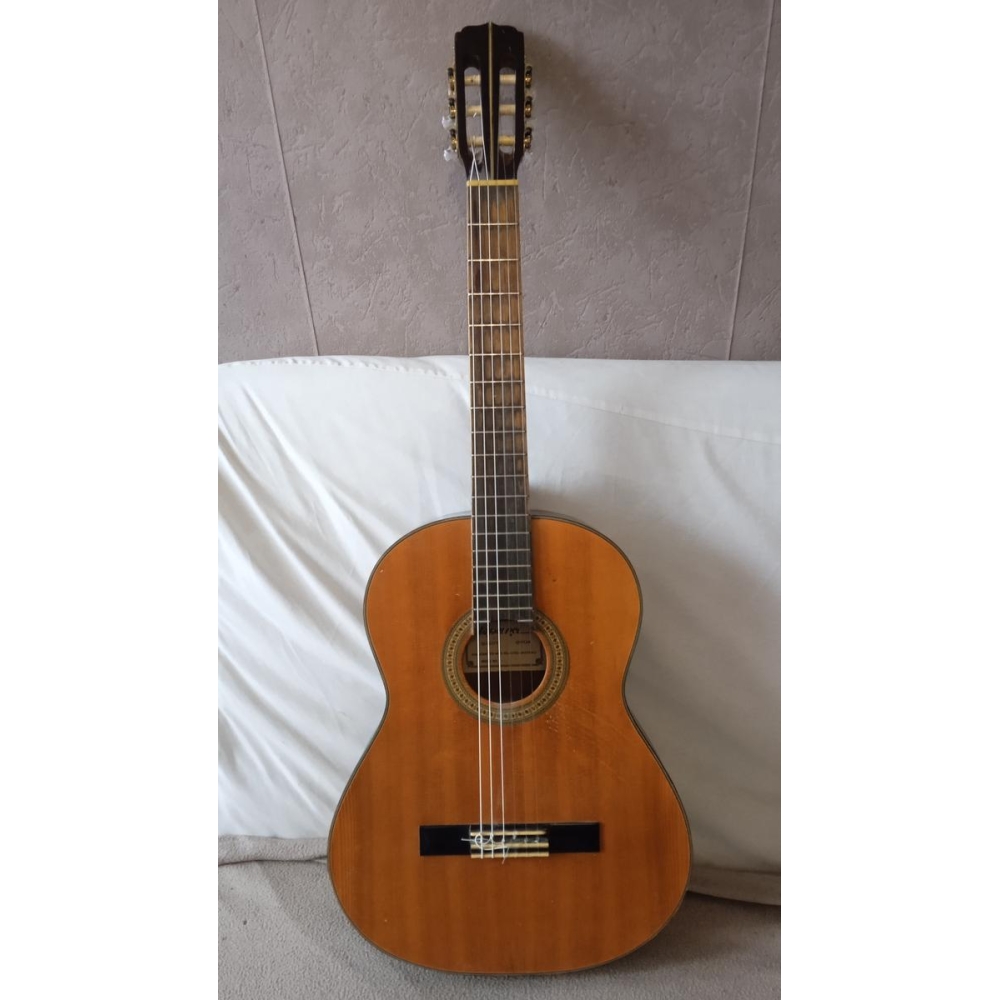 Ispana Guitarra Clásica