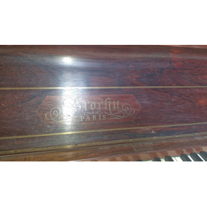 Piano Vertical Brochu